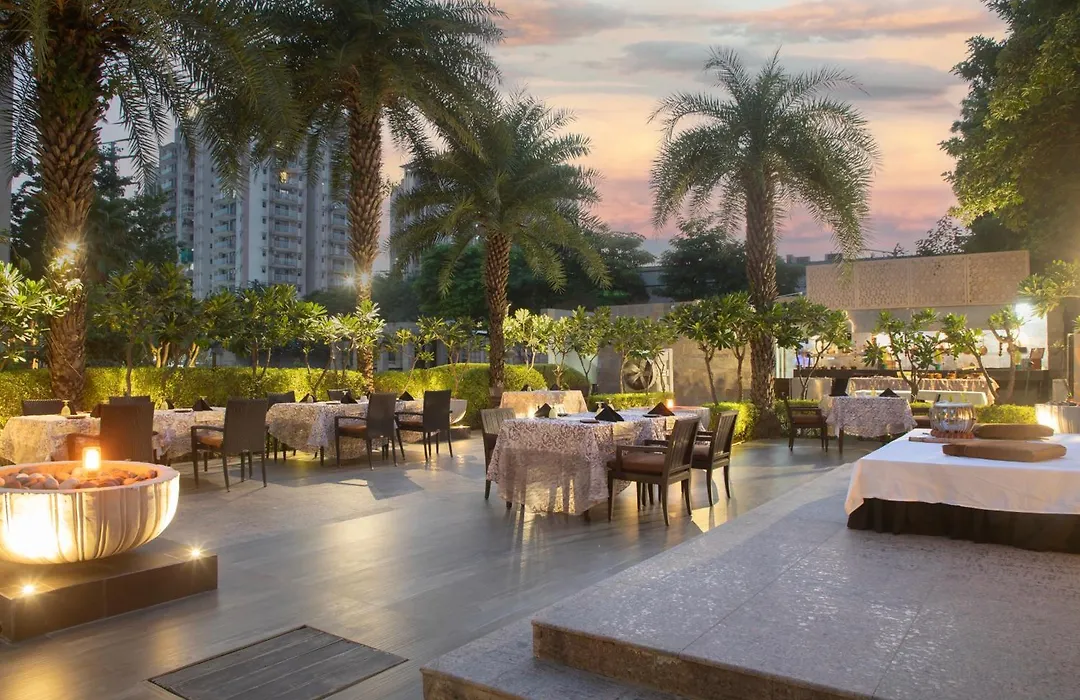 Courtyard By Marriott Agra-1