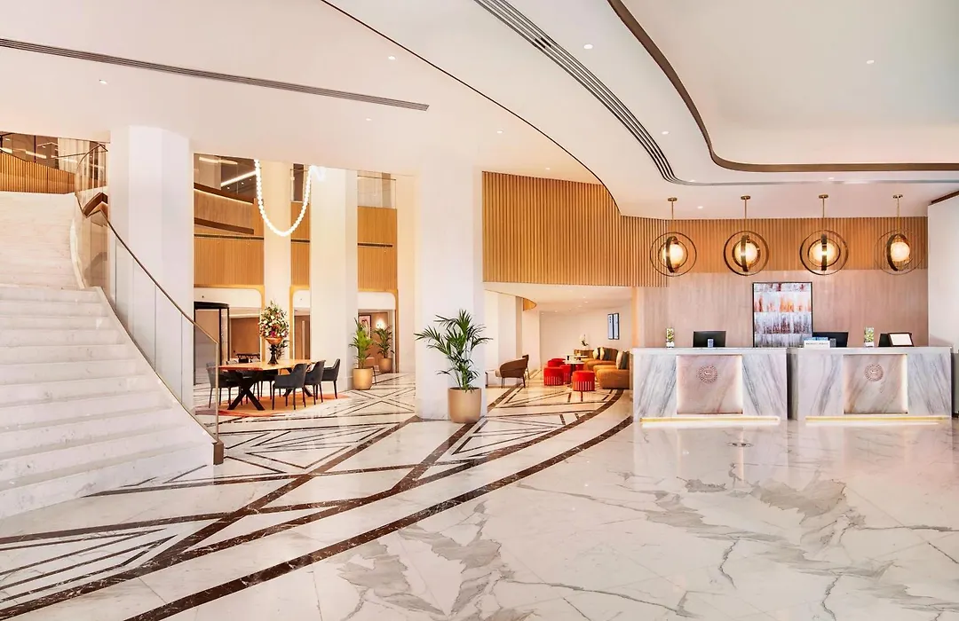 Sheraton Abu Dhabi Hotel & Resort-1
