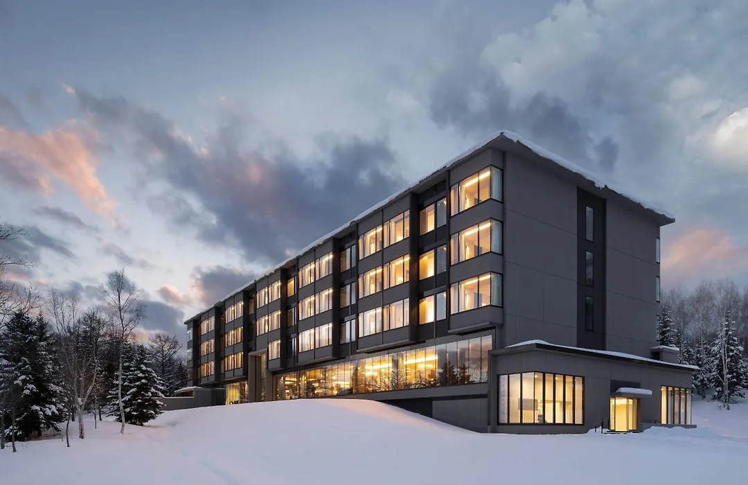 Higashiyama Niseko Village, A Ritz-Carlton Reserve-1