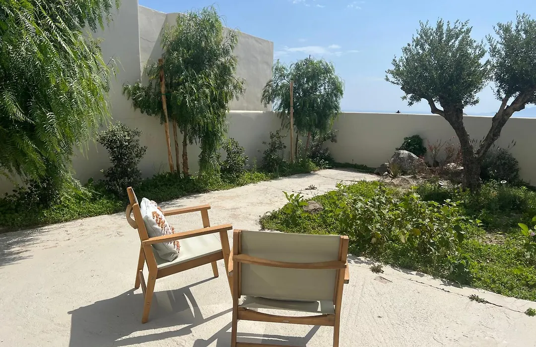 Mod Santorini Vegan Accommodation-1