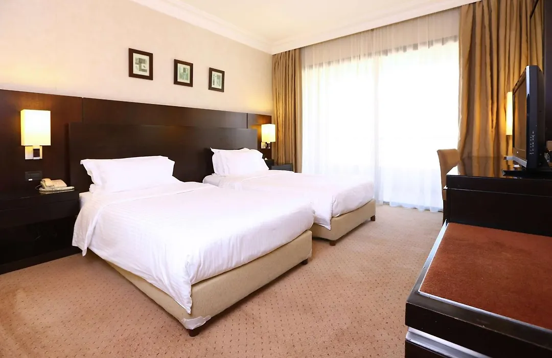 Ramada Plaza By Wyndham Beirut Raouche-1