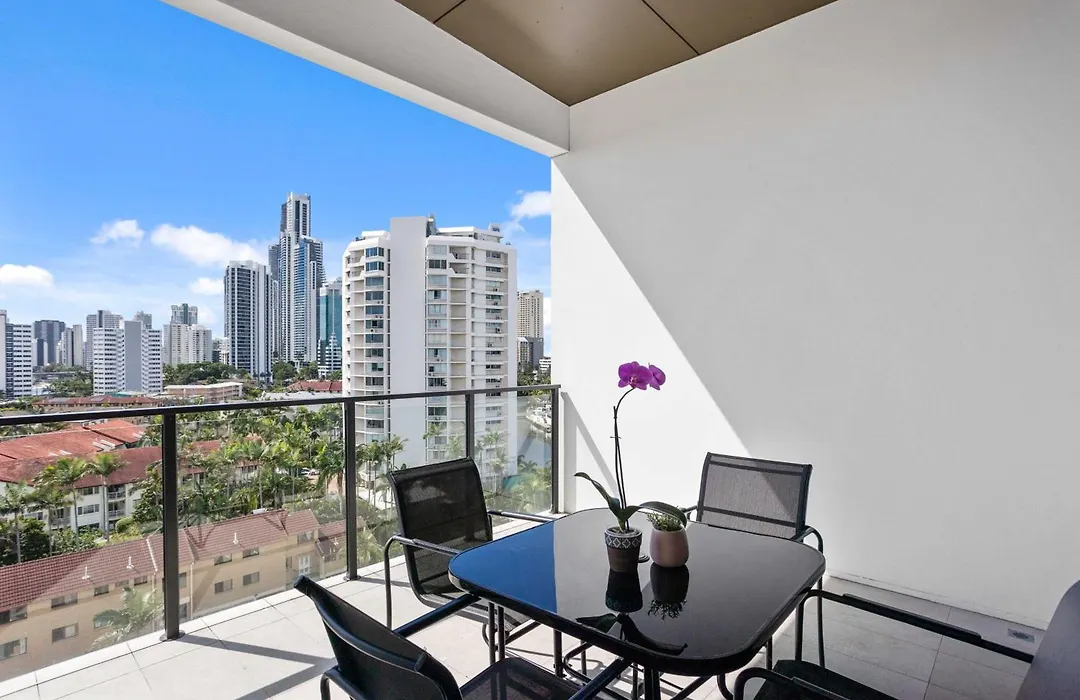Peninsular Gold Coast-1