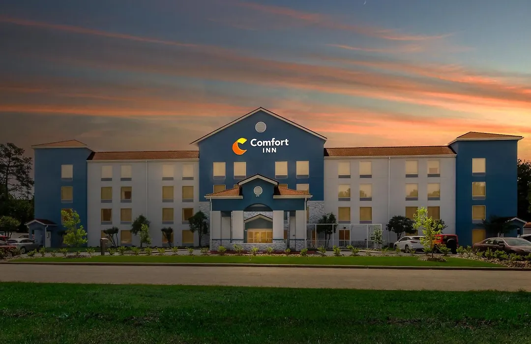 Comfort Inn Conroe-1