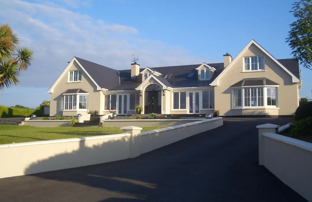 Rivermount House-1