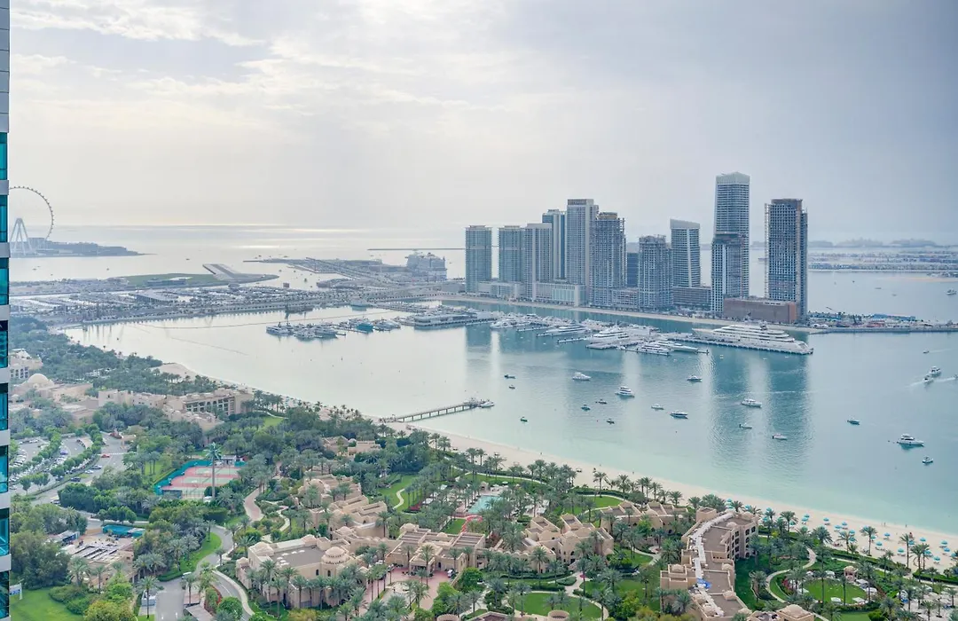 Avani Plus Palm View Dubai Suites-1