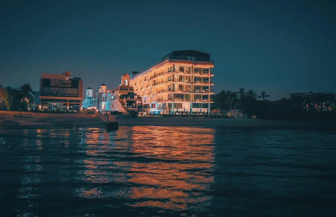 Arabella Beach Hotel Kuwait, Vignette Collection By Ihg-1