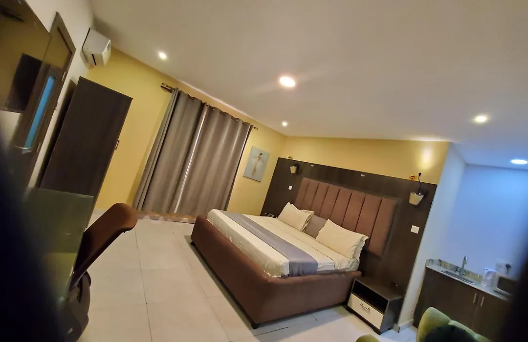 Juliet'S Place Residence & Hotels-1