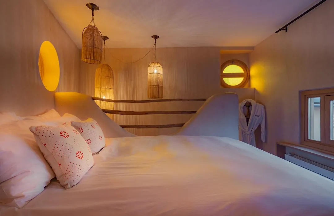 Mama Lova Hotel, Riad, Restaurant & Spa-1