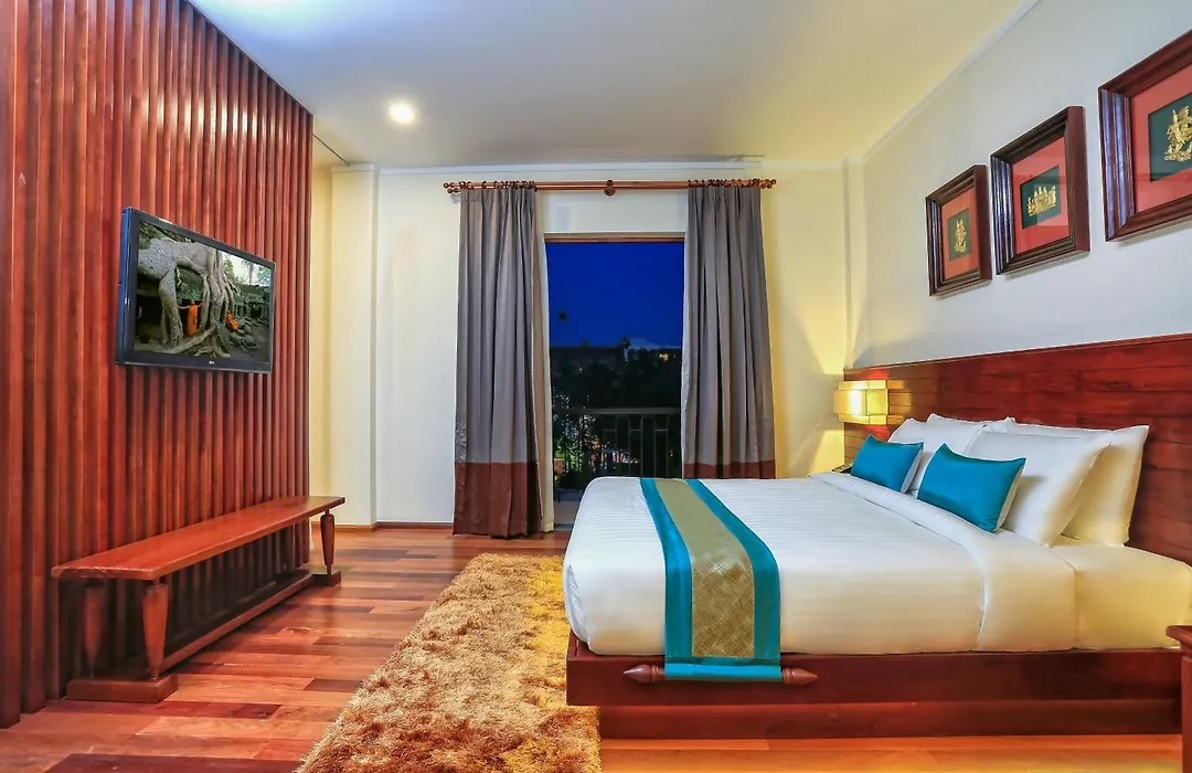 Lotus Blanc Hotel-1
