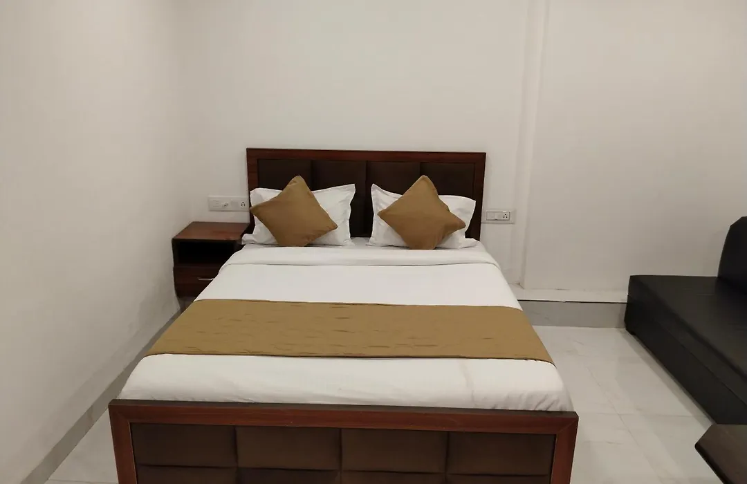 Hotel Shiv-1
