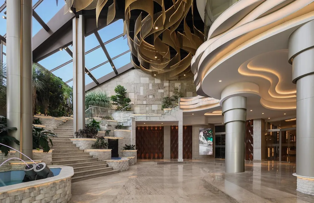 Crowne Plaza Alexandria Mirage By Ihg-1