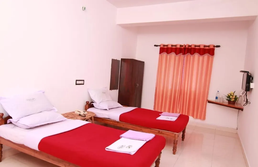 Rays Inn Thekkady-1