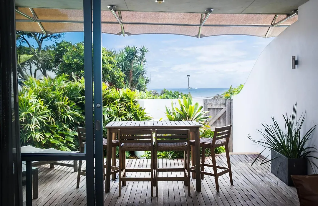 Beach Suites-1