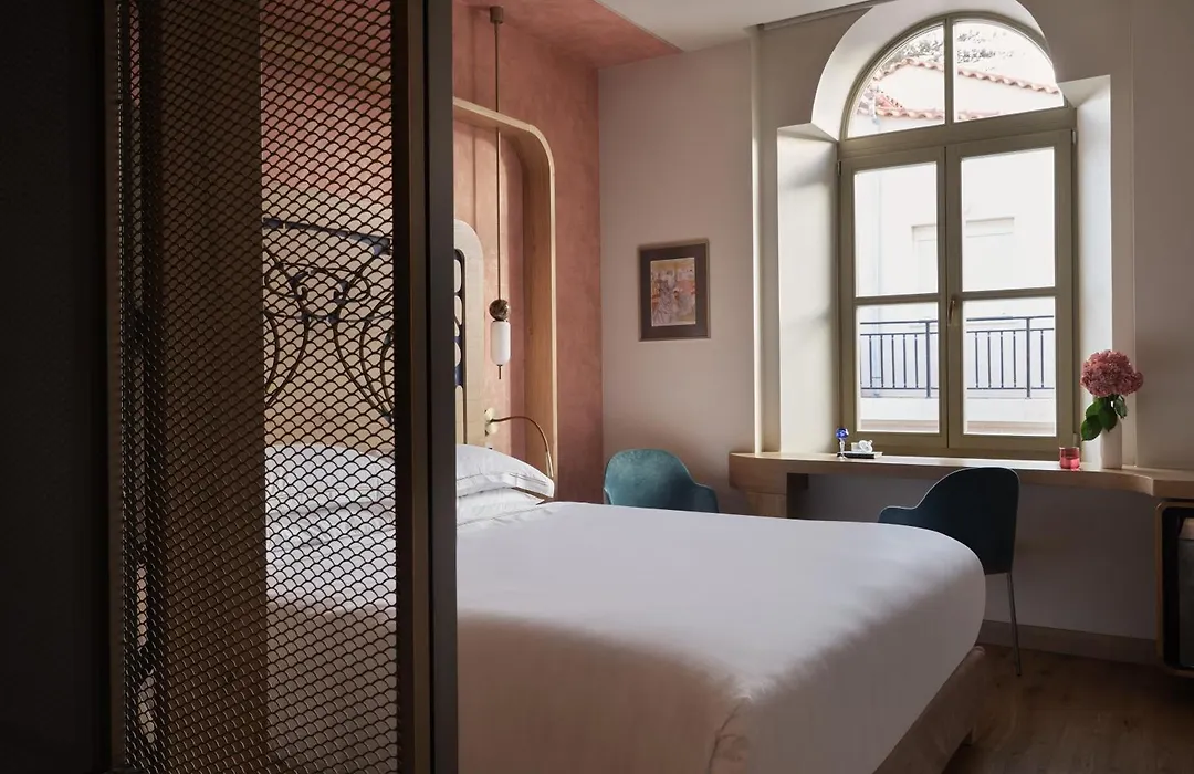 Domus Blanc Boutique Hotel-1