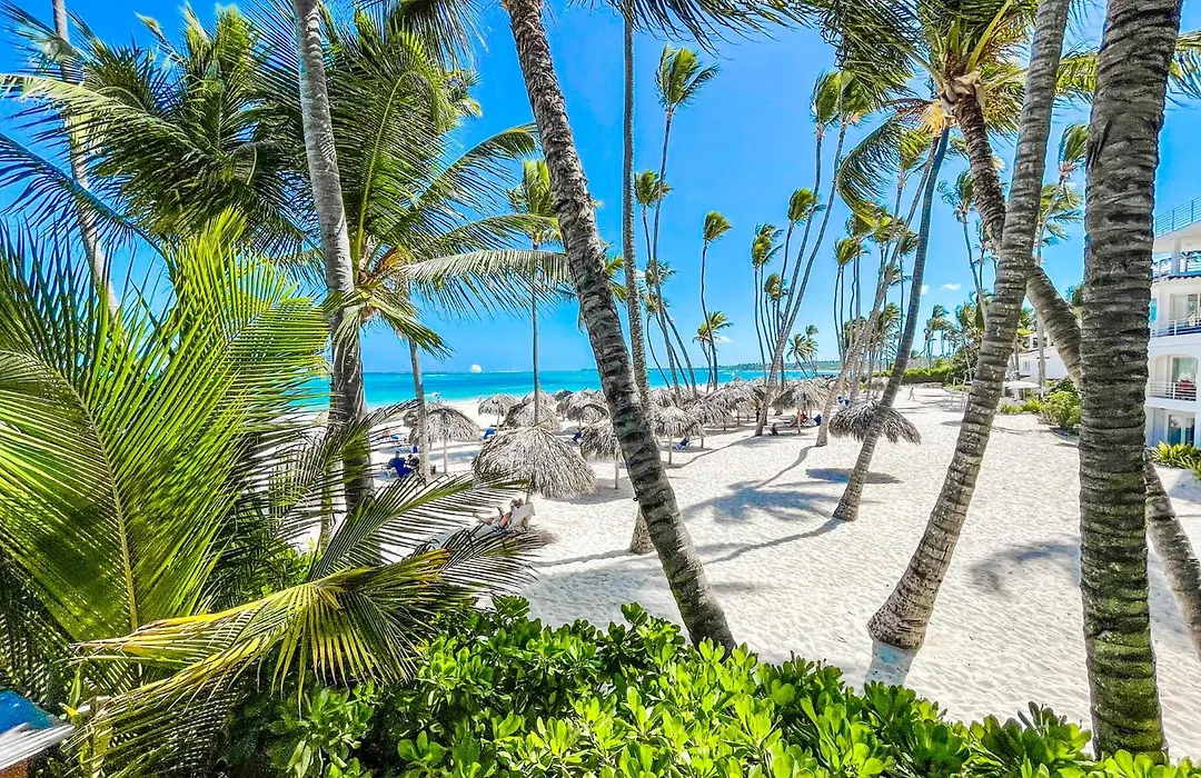 Ducassi Suites Studios Vacation Hotel - Bavaro Beach Club - Wifi - Parking-1