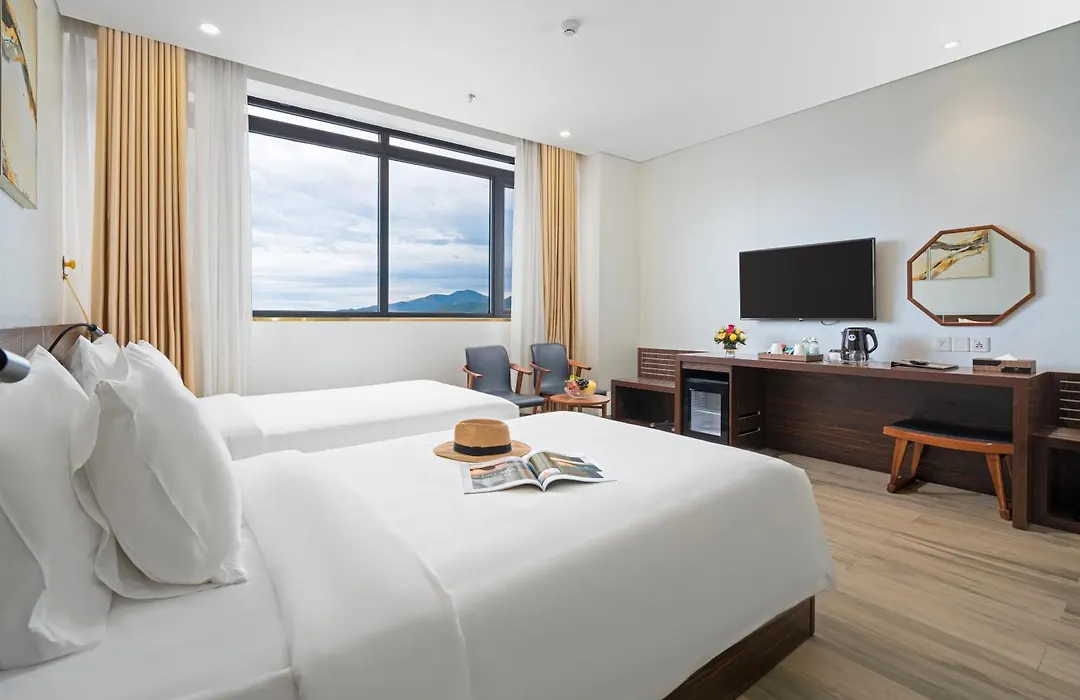 Emerald Bay Hotel & Spa Nha Trang-1