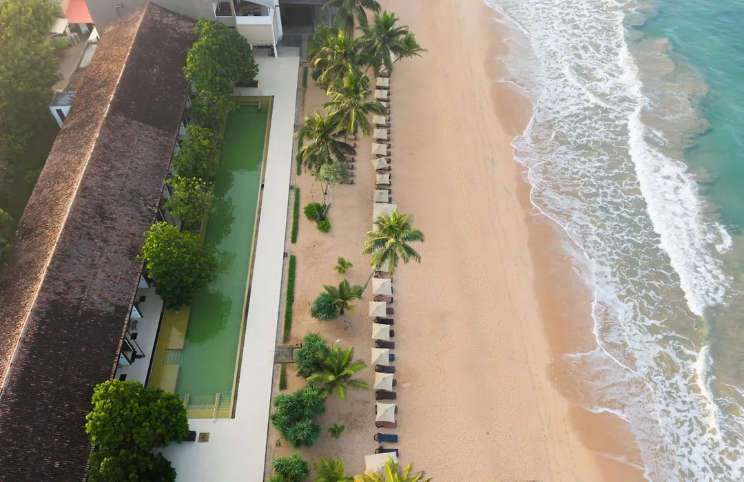 Pandanus Beach Resort & Spa-1