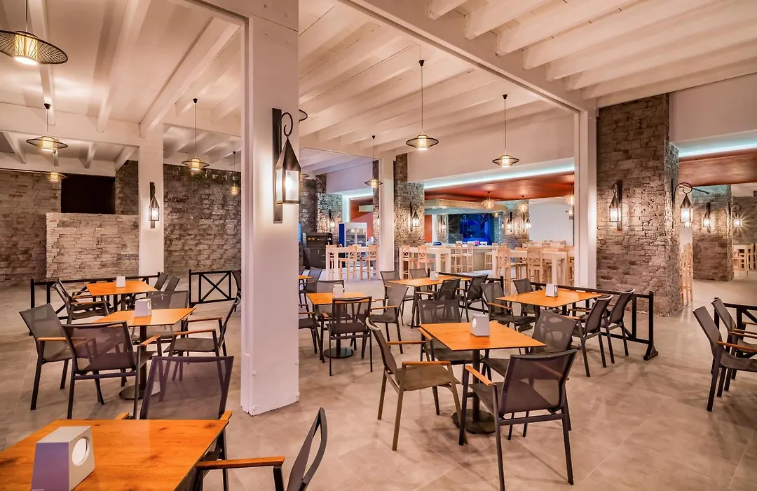 Gravel Hotels Select-1