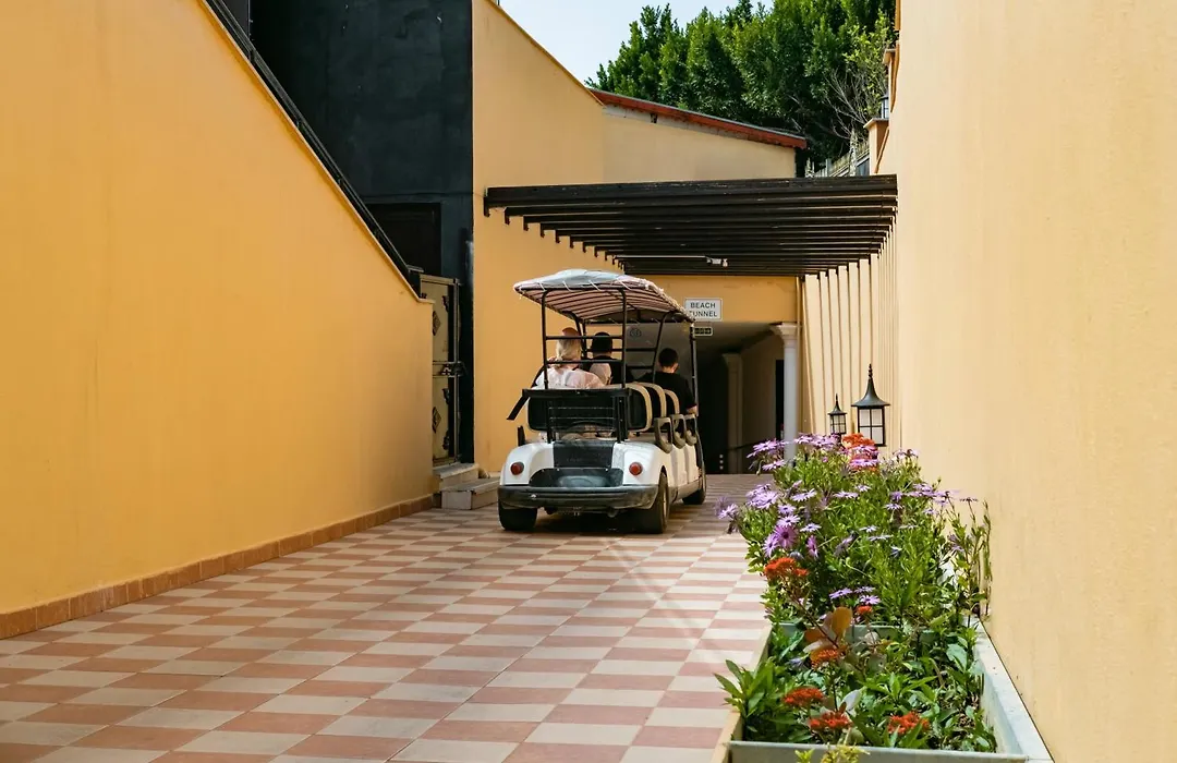Villa Side Residence-1