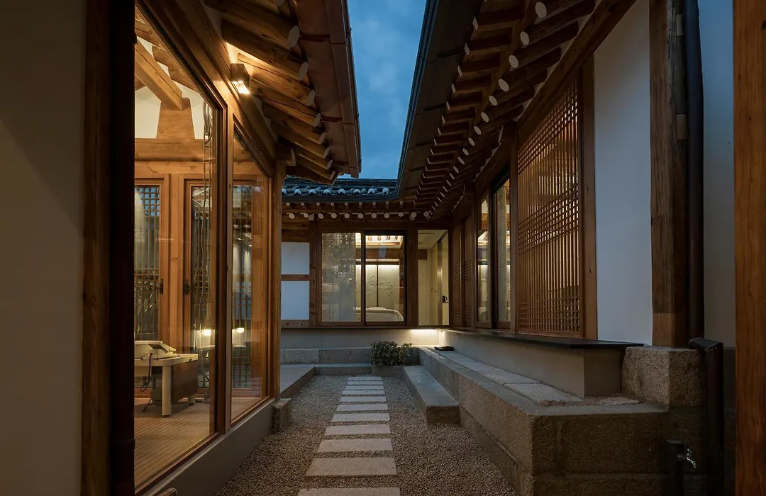 Nostalgia Hanok Hotel-1