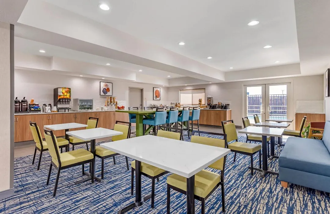 Country Inn & Suites By Radisson, Modesto-Salida-1