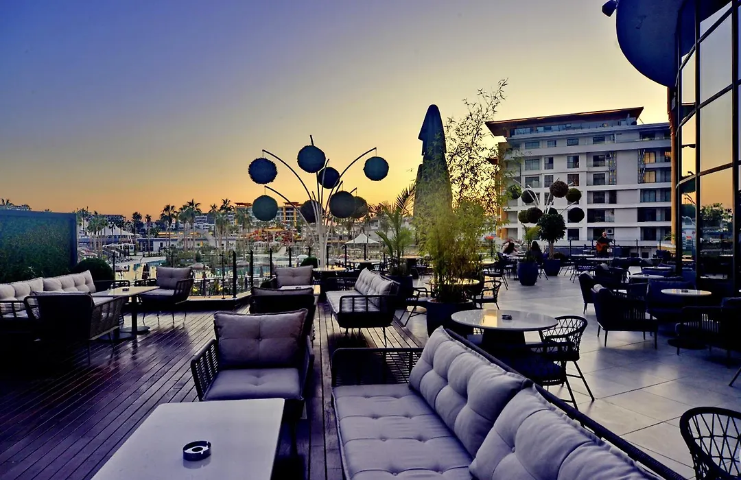 Azura World Hotel-1