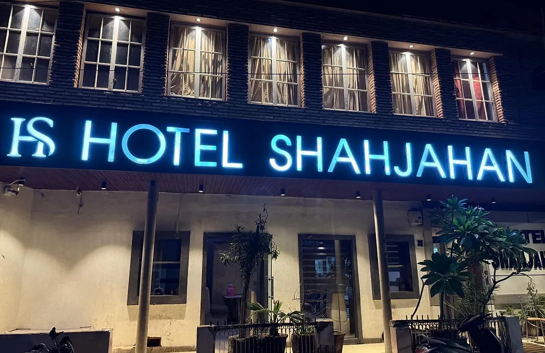 Hotel Shahjahan-1