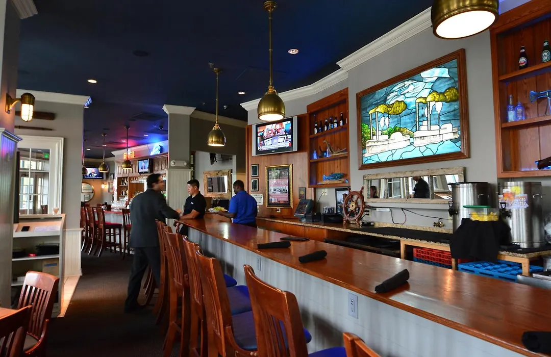 River Inn Of Harbor Town-1