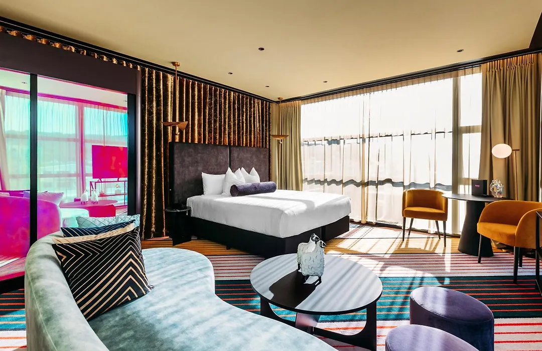 Naumi Hotel Wellington-1