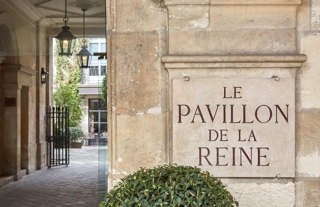 Le Pavillon De La Reine & Spa, Place Des Vosges-1