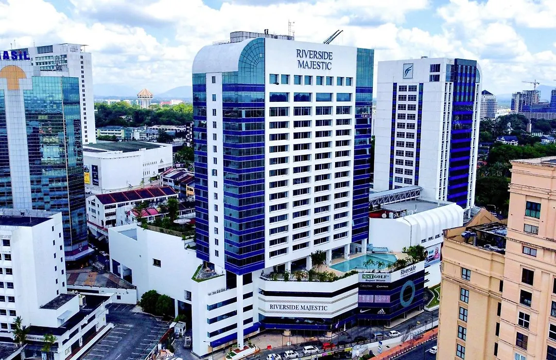 Puteri Wing - Riverside Majestic Hotel-1