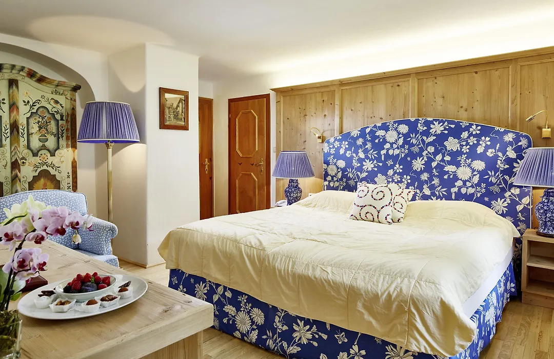 Relais & Chateaux Hotel Tennerhof-1