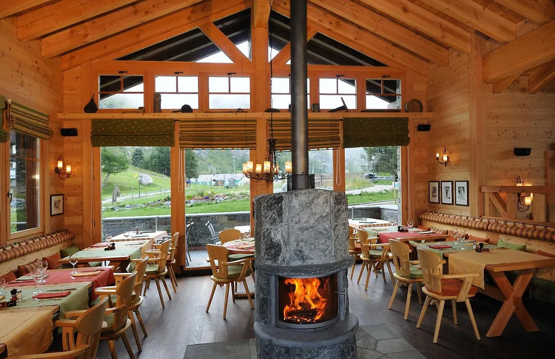 Riffelalp Resort 2222M-1
