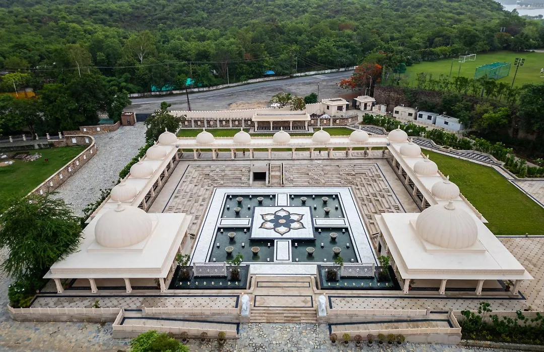 Wyndham Grand Udaipur Fateh Sagar Lake - Pure Vegetarian Resort-1
