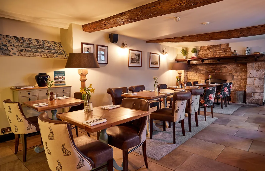 The Fleece At Cirencester-1