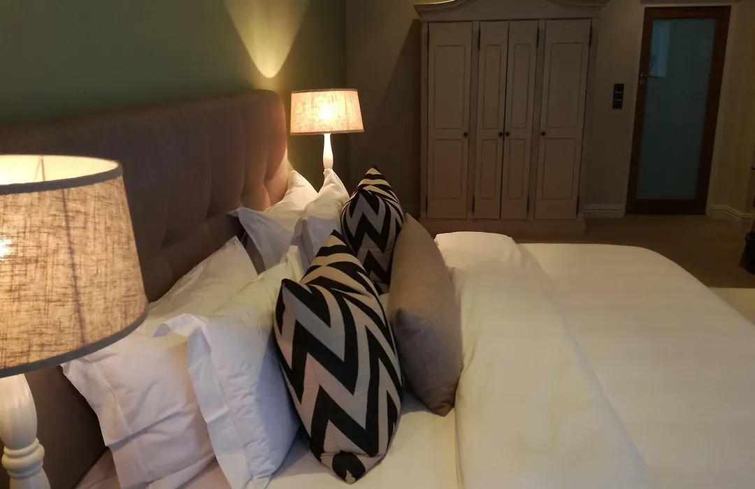 Sugar Hotel-1