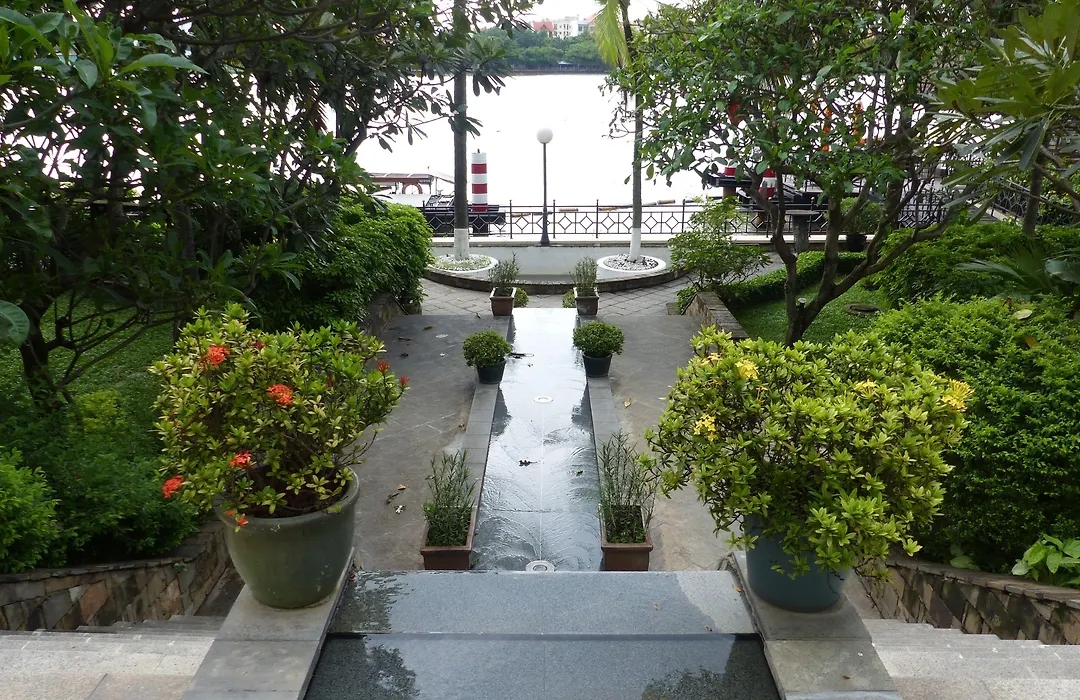Saigon Domaine Luxury Residences-1