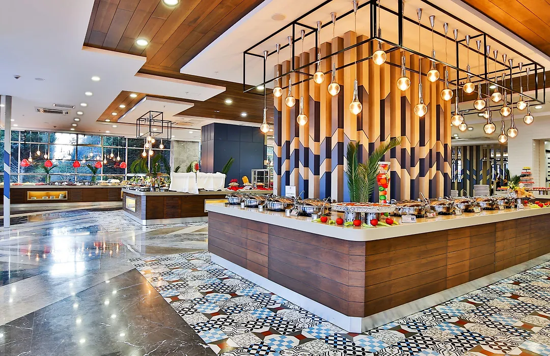 Saturn Palace Resort-1