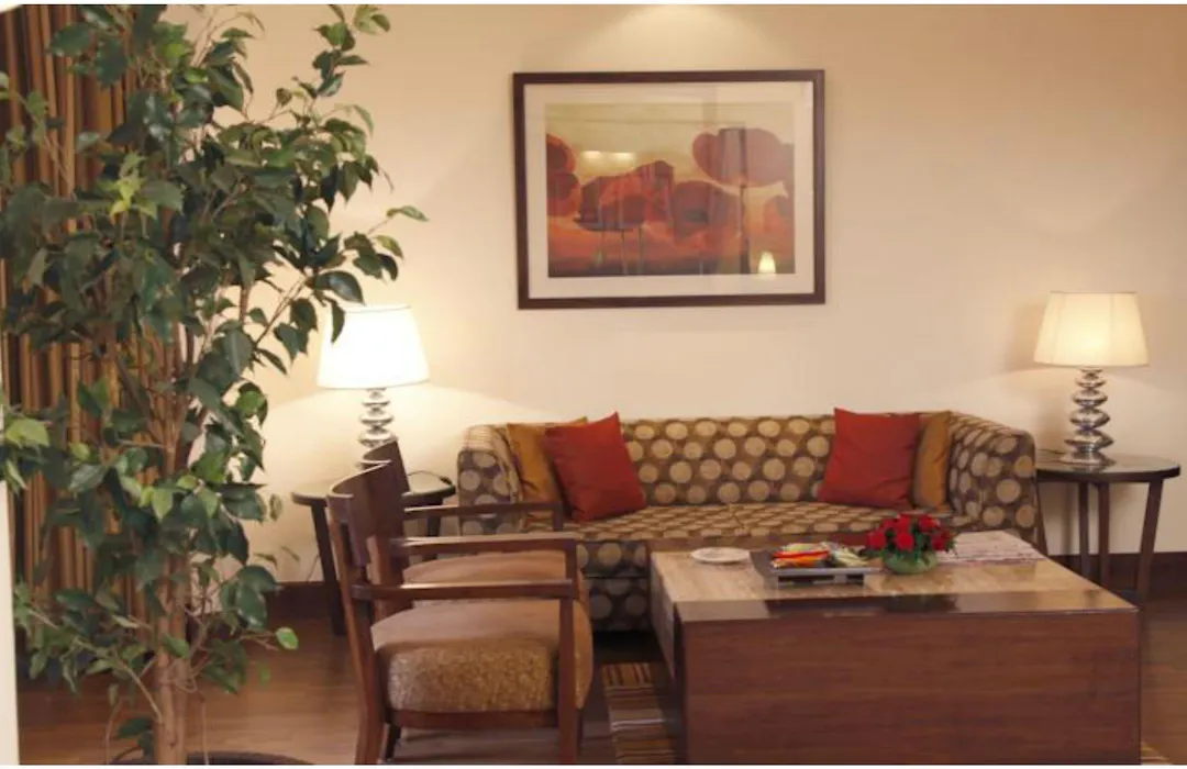 The Retreat Hotel & Convention Centre-1