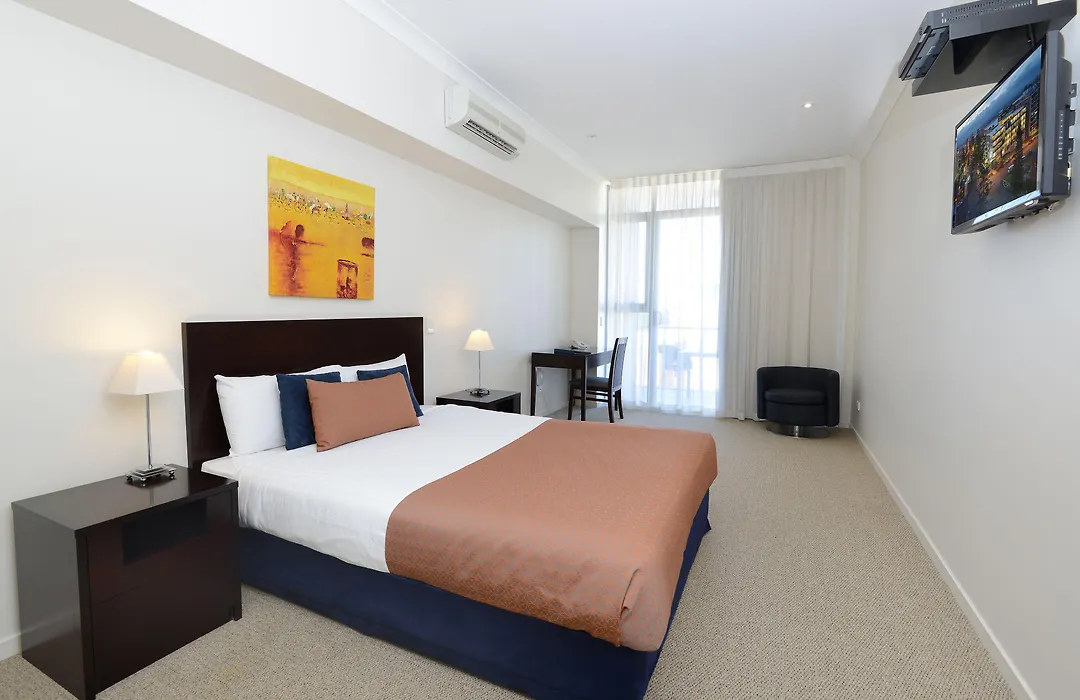 Macquarie Waters Boutique Apartment Hotel-1