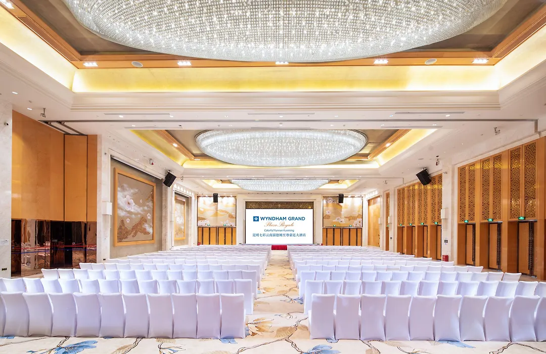 Wyndham Grand Plaza Royale Colorful Yunnan-1