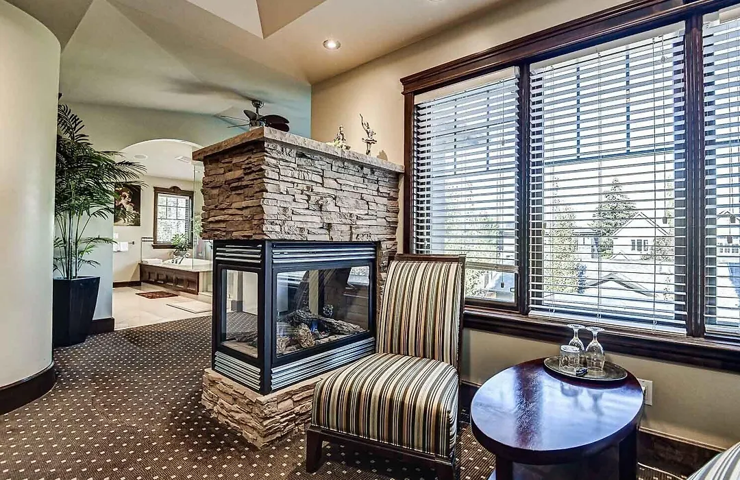 Westmount River Inn-1