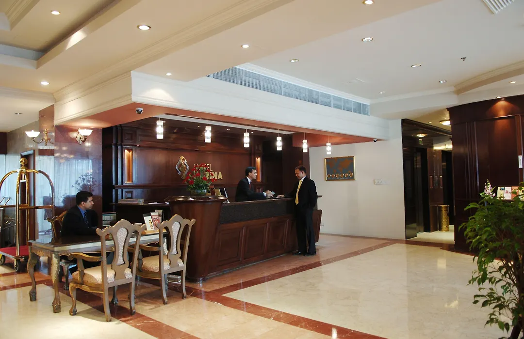 Hotel Sarina-1