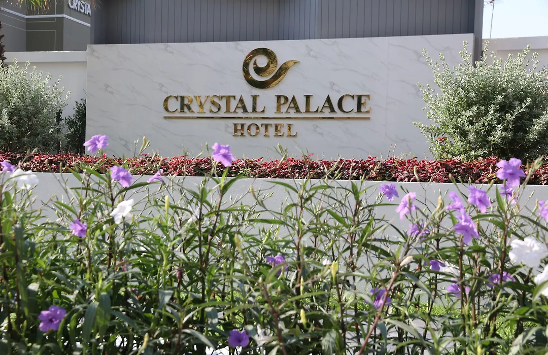 Crystal Palace Luxury Hotel Pattaya-1