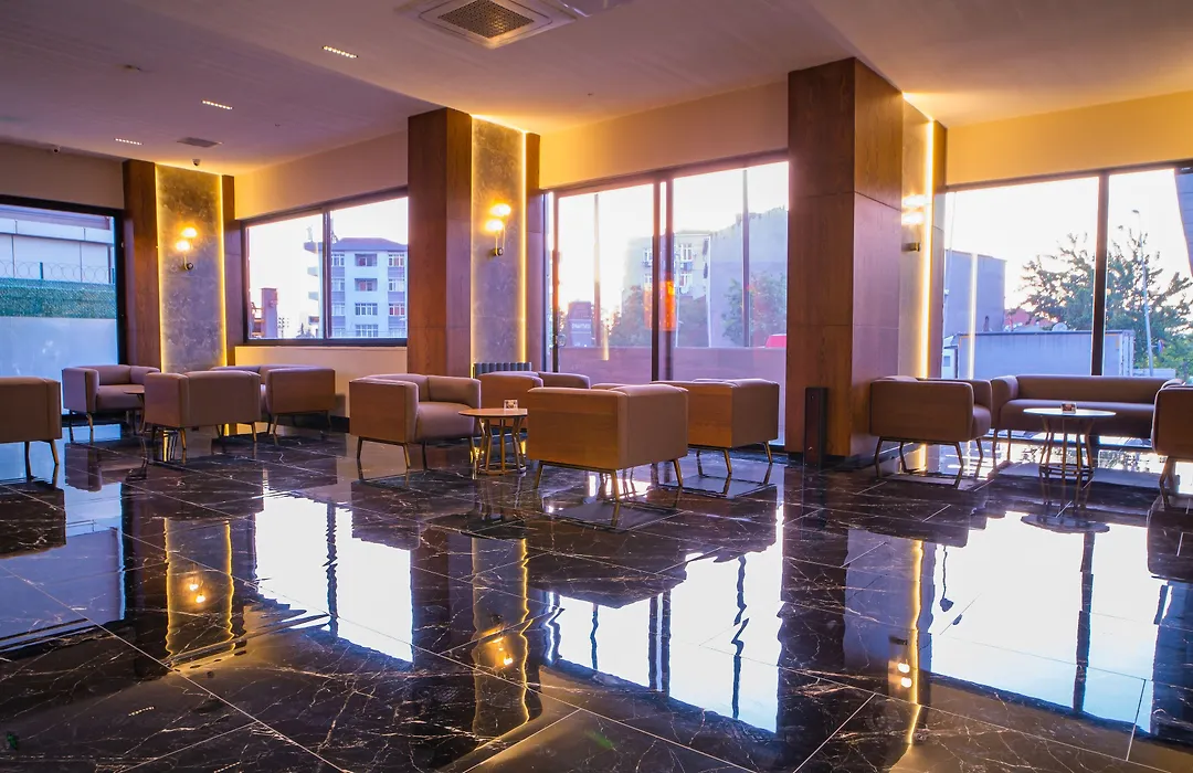Mayi Hotel-1