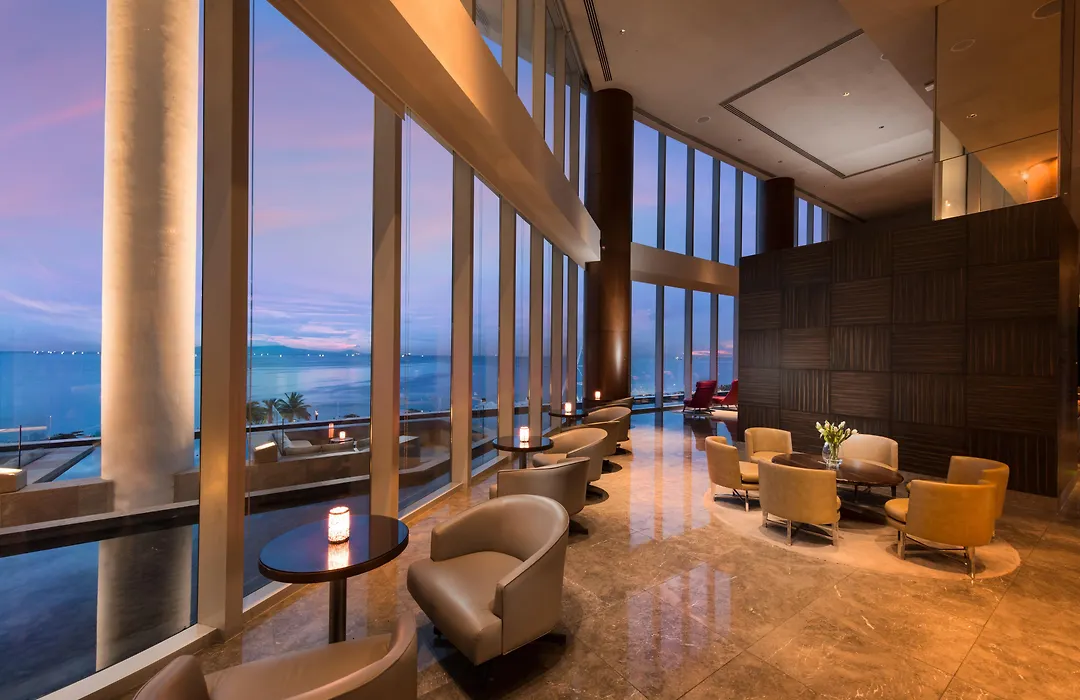 Conrad Manila-1