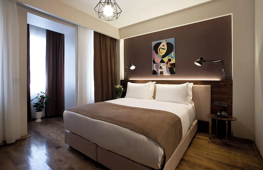 Snog Rooms & Suites-1