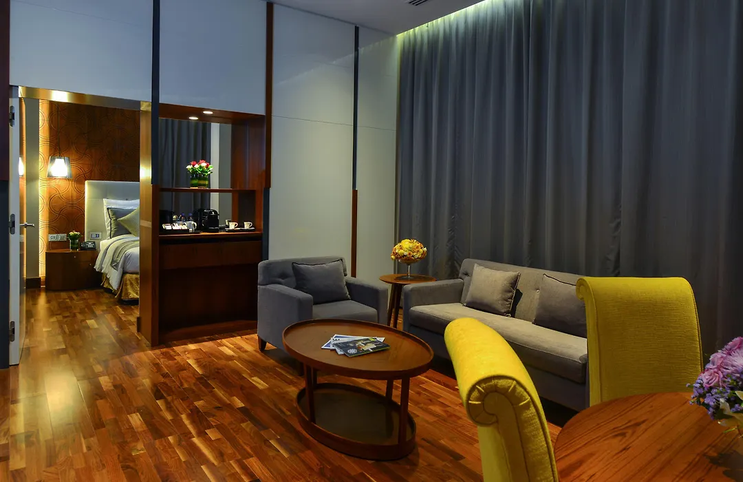 The Avenue Hotel-1