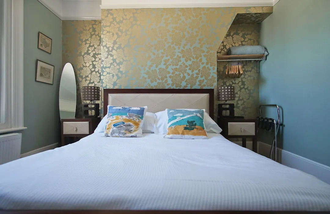 Number One B&B-1