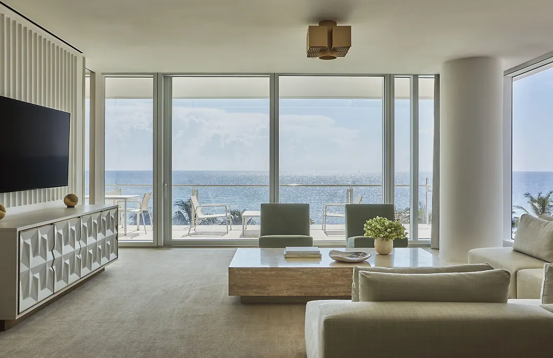Four Seasons Hotel At The Surf Club-1